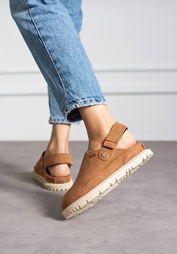 Ugg ????DISCOUNT???? SALE???? ???????? UGG Sandalet ????Size: 36-41?