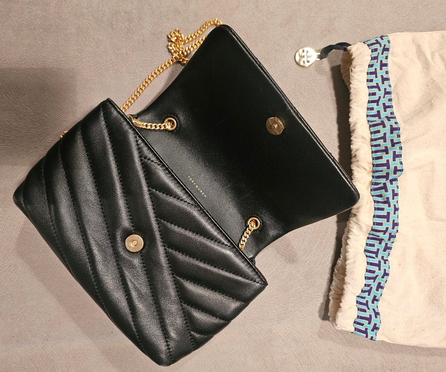 Tory Burch Kira Chevron Mini Bag Siyah Deri Kadın Çapraz Çanta - Görsel 4