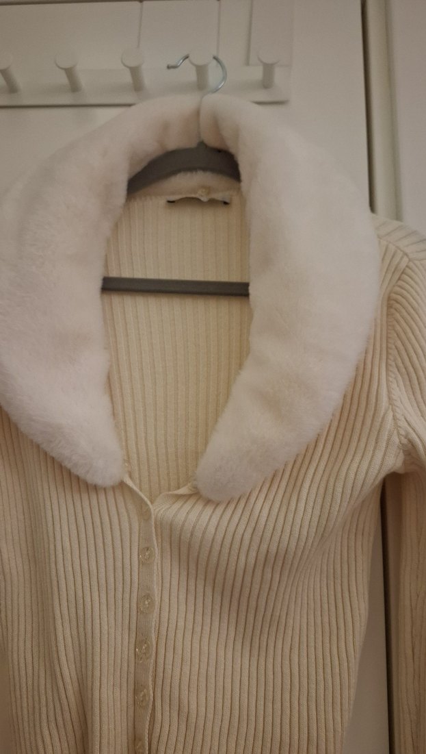 Kürk Detaylı Bej Kadın Triko Hırka M - Görsel 3