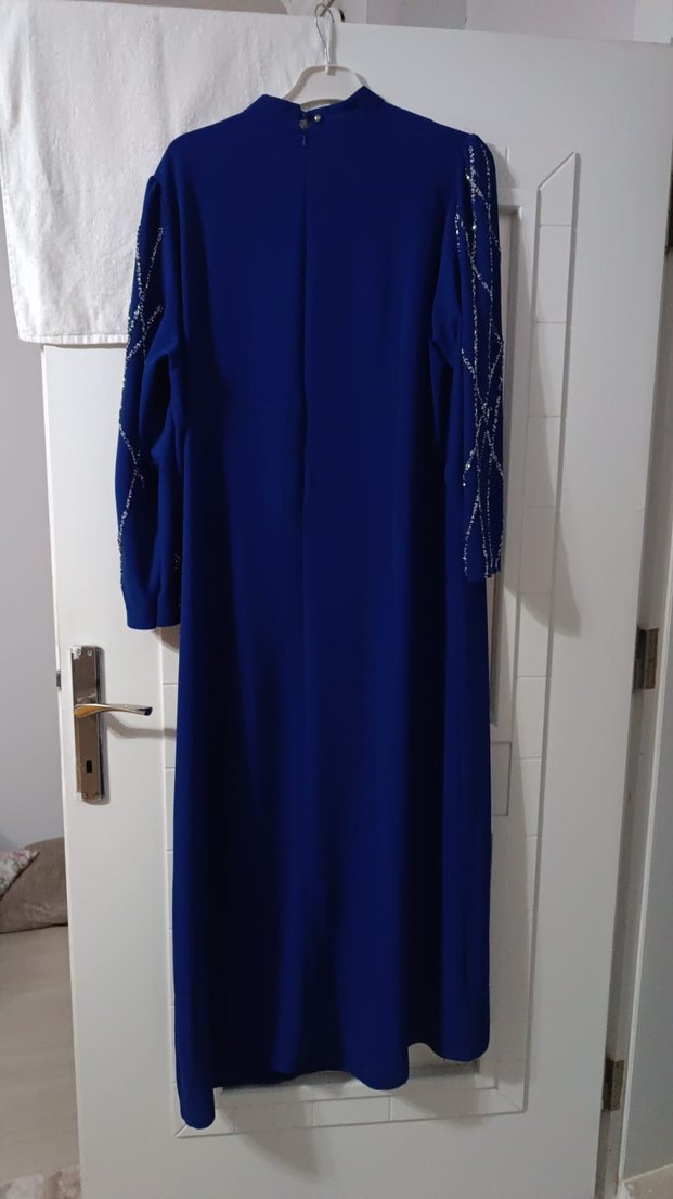 Boncuk İşlemeli Lacivert Uzun Elbise - Görsel 2