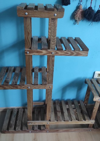 Koyu Kahverengi Ahşap Çok Katlı çiçeklik