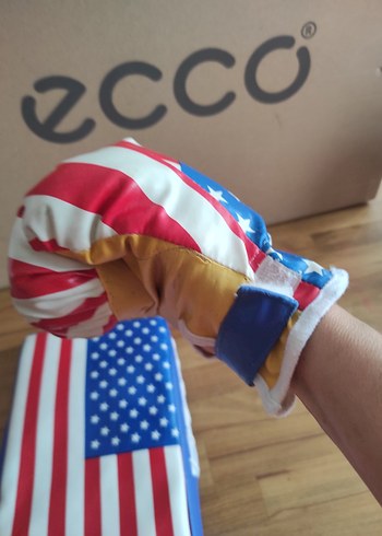 Çocuklar İçin Amerikan Bayrağı Temalı Boks eldiveni ve minderi - Görsel 3