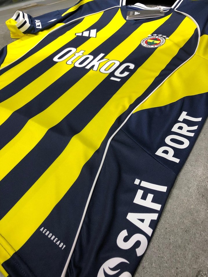 25/26 Premium Fenerbahce İç Saha Forması - Görsel 4