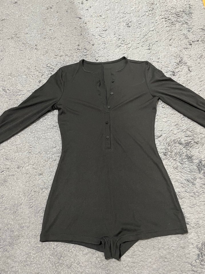 Siyah Mini Kadın Tulum V Yaka Uzun Kollu - Görsel 2