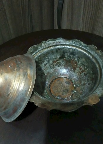 Parlak Altın Renkli Çaydanlık - Görsel 2