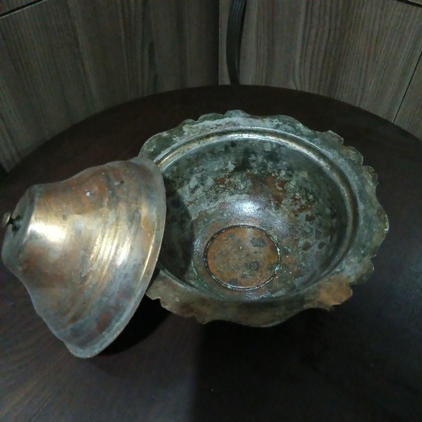 Parlak Altın Renkli Çaydanlık - Görsel 2