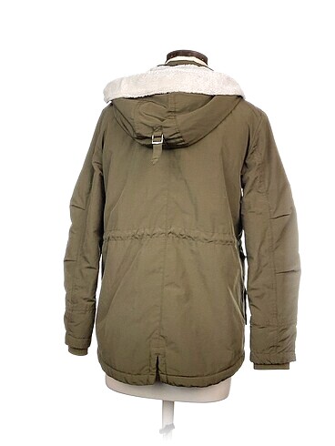 universal Beden H&M Mont %70 İndirimli.