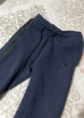 Nike tech lacivert TEKLİF VERMEKTEN ÇEKİNMEYİN!!!! - Görsel 2