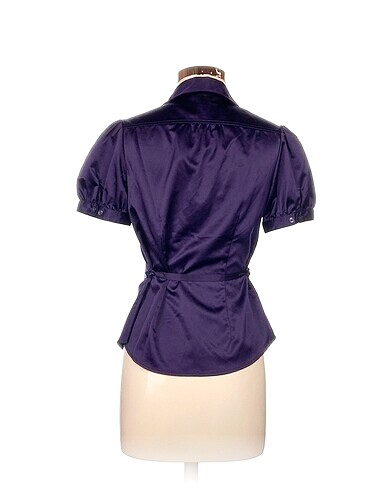 40 Beden H&M Bluz %70 İndirimli.