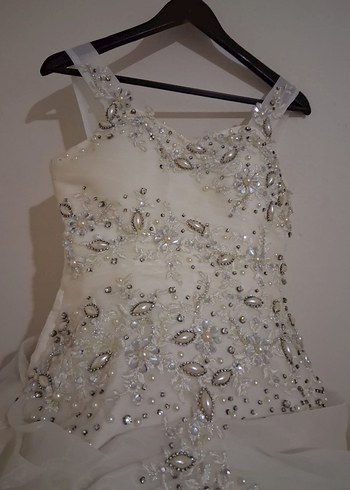 Beyaz Straplez Prenses Gelinlik - Görsel 4