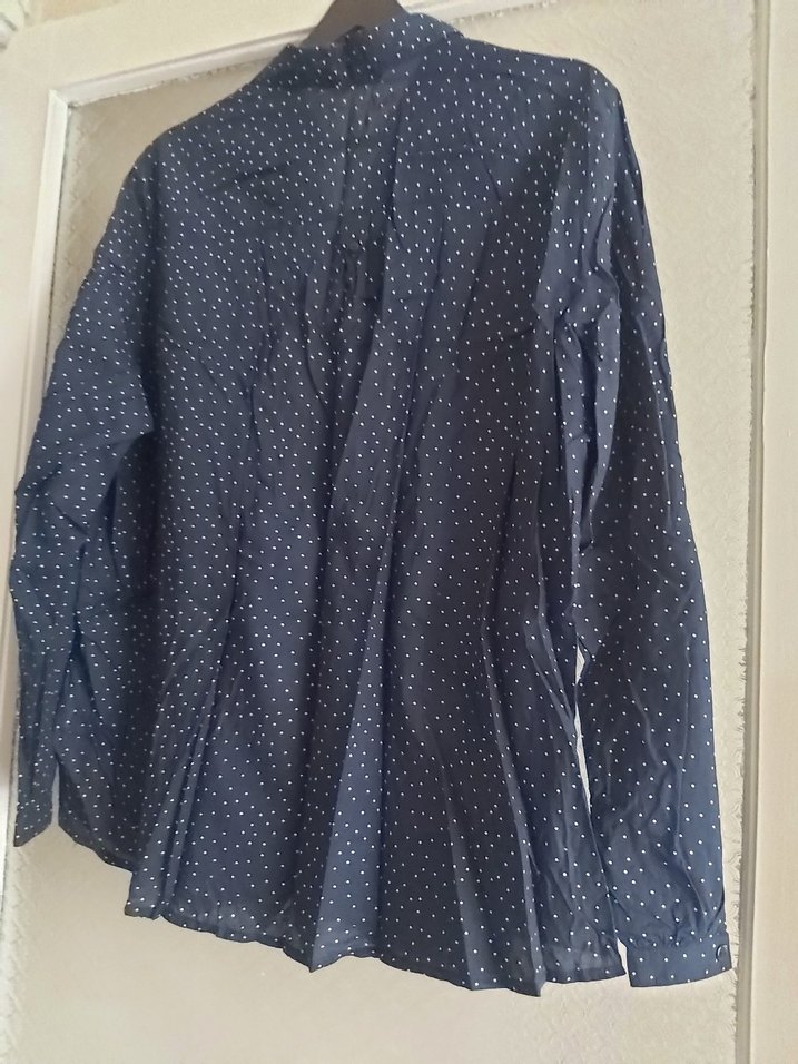 Düğmeli Uzun Kollu Mavi Denim Gömlek - Görsel 2