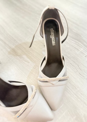 39 Beden Gri Bağcıklı Stiletto Topuklu Kadın Ayakkabı