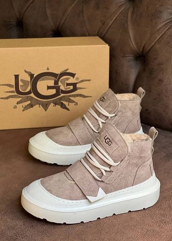Bej Ugg Kadın Deri Dolgu Bot