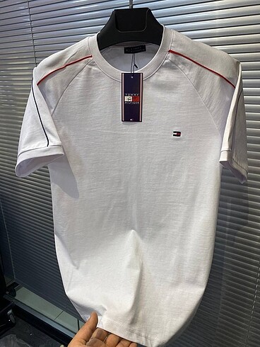Tommy Hilfiger Tişört