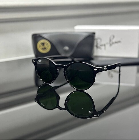 Ray-Ban Güneş Gözlüğü