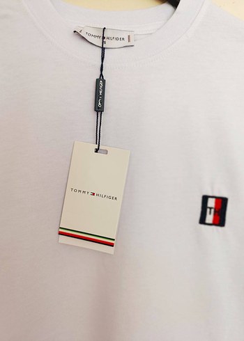 s/m Beden Tommy Hilfiger Erkek Beyaz Baskılı Tişört