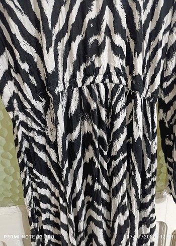 Zebra Desenli Uzun Bohem Elbise - Görsel 3