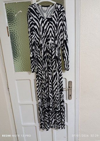 Zebra Desenli Uzun Bohem Elbise - Görsel 2