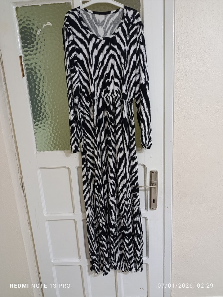 Zebra Desenli Uzun Bohem Elbise - Görsel 2