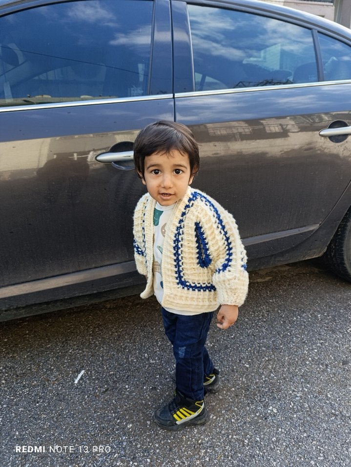 El Örgüsü Altıgen Hırka Modeli - Görsel 4