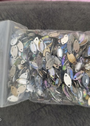 Gümüş Renkli Parlak Pul Boncuklar - Görsel 2