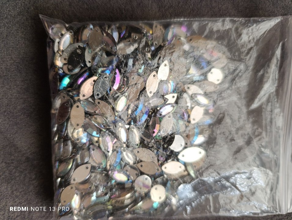 Gümüş Renkli Parlak Pul Boncuklar - Görsel 4