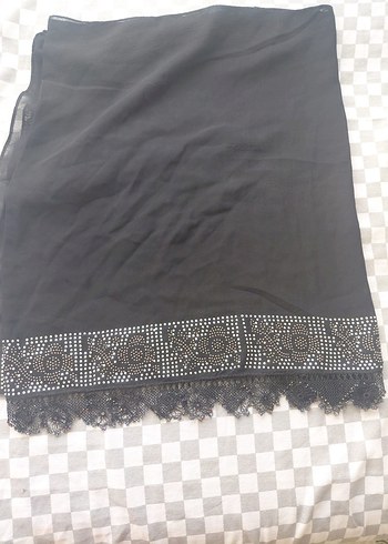 Boncuk İşlemeli Siyah Gotik Kadın Şal - Görsel 2