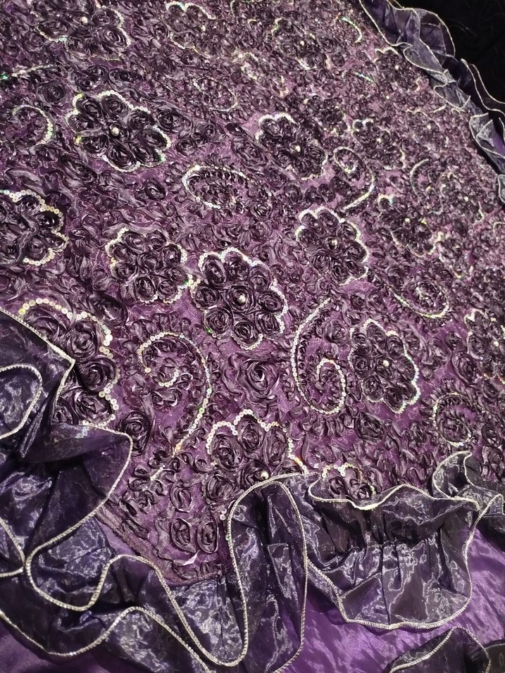 Mor Nakışlı Yatak Örtüsü - Görsel 4