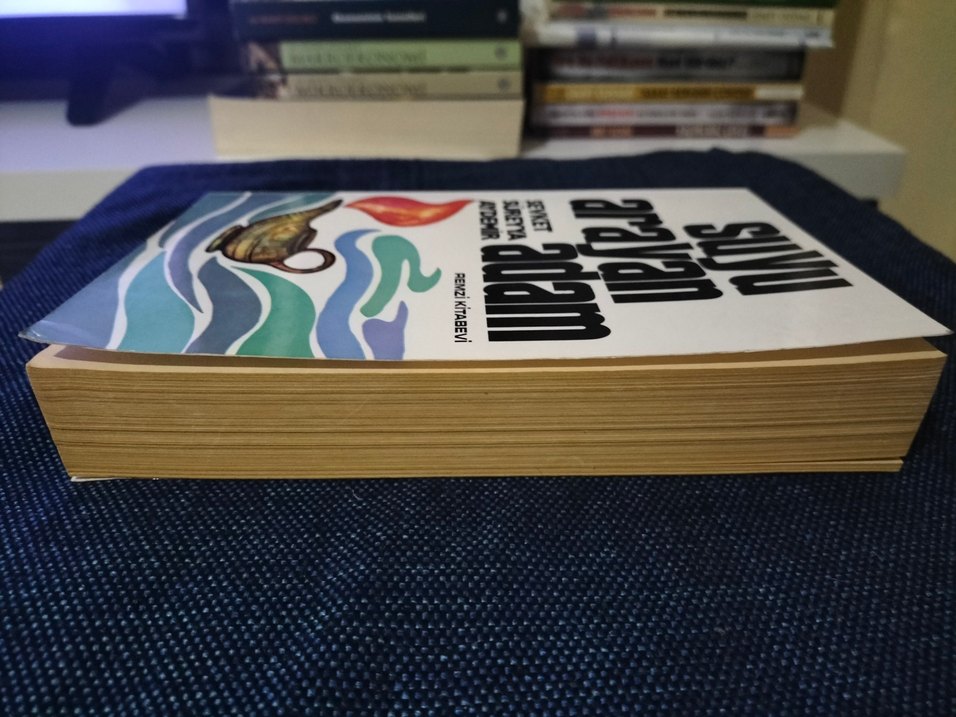 Suyu Arayan Adam - Şevket Süreyya Aydemir - Görsel 4