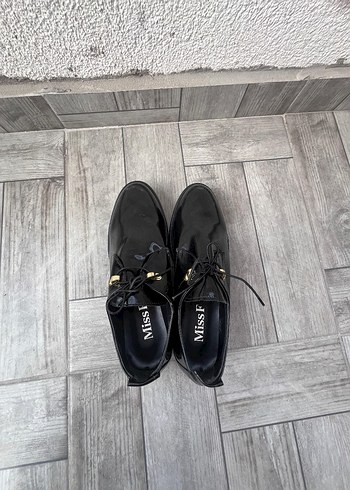 Siyah Rugan Kadın Oxford Stiletto Miss F marka (Flodan alındı) - Görsel 2