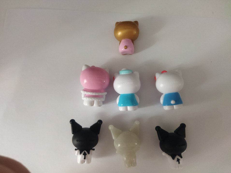 Renkli Hello Kitty ve Arkadaşları Figür Seti - Görsel 2