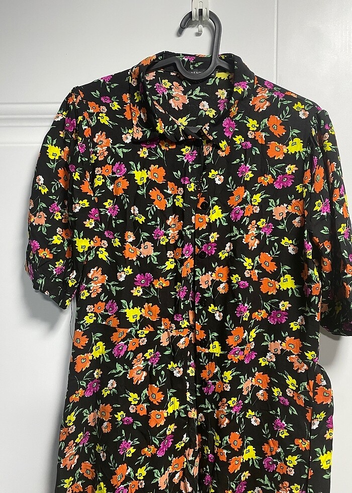 Çiçek desenli günlük elbise - Görsel 2