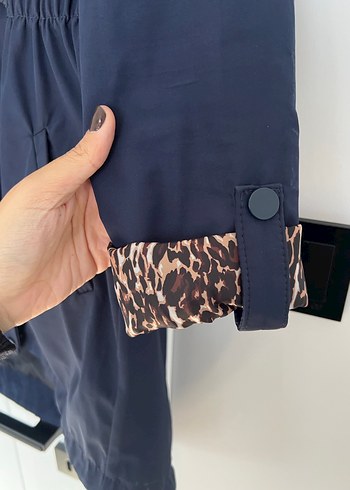 Düğmeli Lacivert Midi Kadın Trenckot - Görsel 3