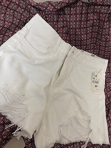 PIMKIE beyaz şort (short)