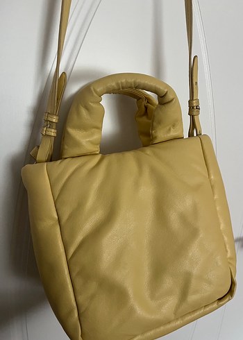 Zara Marka Kapitone Askılı Çanta - Görsel 2