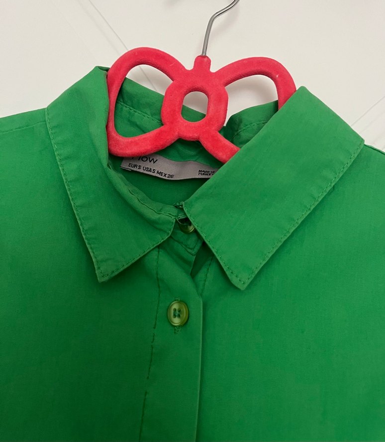 Yeşil Düğmeli Uzun Kollu Kadın Gömlek - Görsel 2