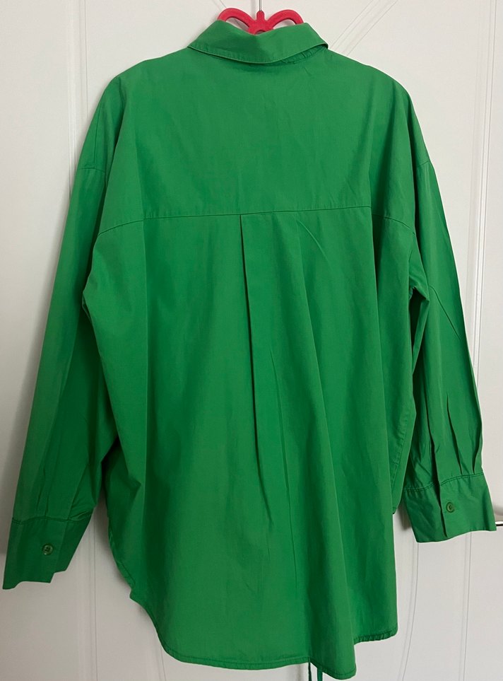 Yeşil Düğmeli Uzun Kollu Kadın Gömlek - Görsel 3