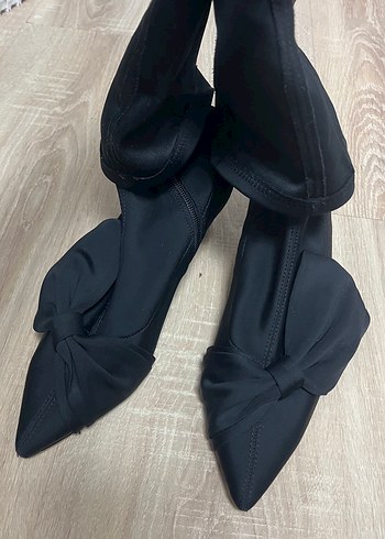 Zara Basıc Kadın Fiyonklu Çorap Çizme - Görsel 3