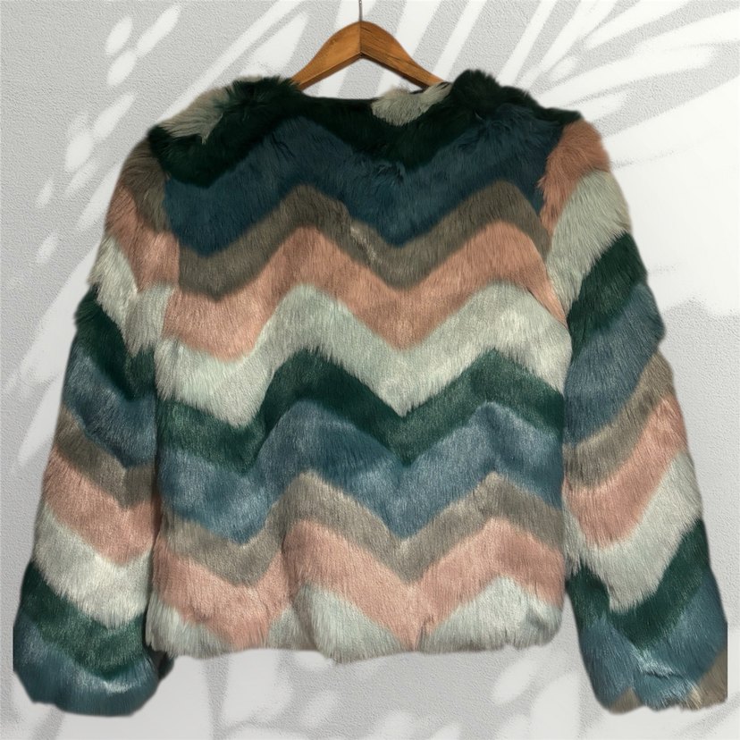 Renkli Zigzag Desenli Suni Kürk Mont  Yumuşak Dokulu - Görsel 2