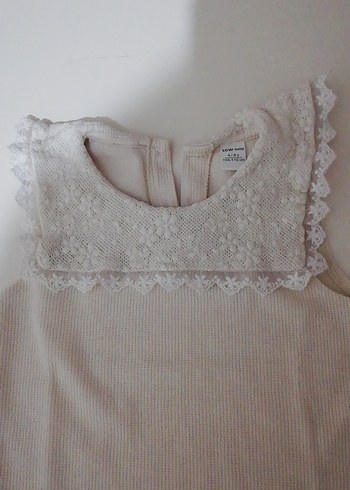 LC Waikiki Kız Çocuk Krem Dantelli Kolsuz Bluz