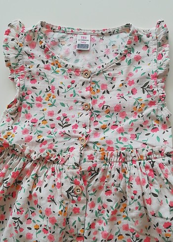 LC Waikiki Çiçek Desenli Düğmeli Kolsuz Kız Elbisesi