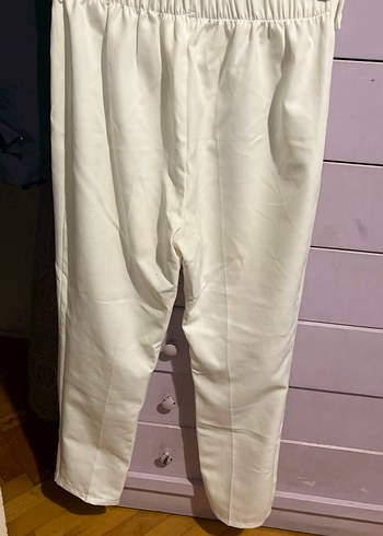 Beyaz Pilili Midi Kumaş Pantolon - Görsel 4