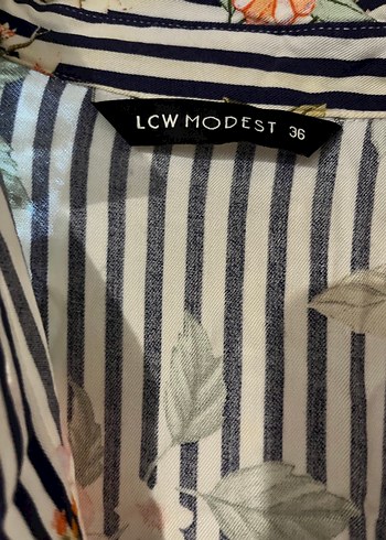 Çiçekli Çizgili Düğmeli Kadın Gömlek - Görsel 3