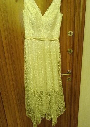 Bej Dantelli V Yaka Uzun Abiye Elbise - Görsel 2