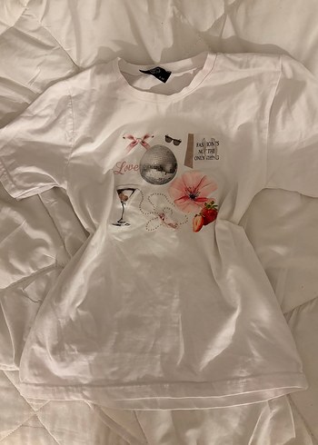 Ef butik Beyaz Baskılı Kısa Kollu tişört