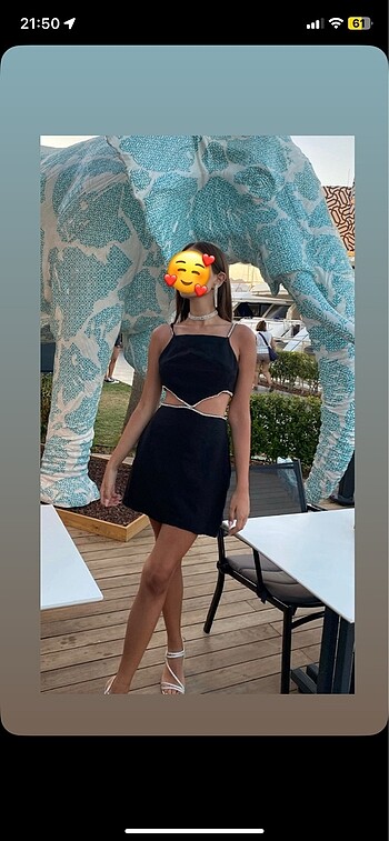 Quzu marka taş detaylı elbise