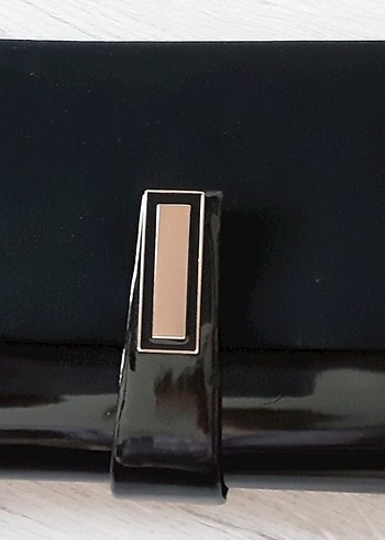 Siyah süet clutch çanta