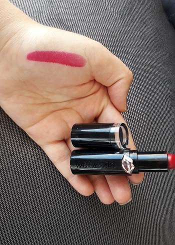 Beden kırmızı Renk Koyu Kırmızı Flormar Ruj