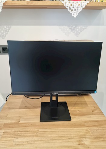 Philips 24inç Kameralı Işık Sensörlü Yükseklik Ayarlı Monitör - Görsel 9