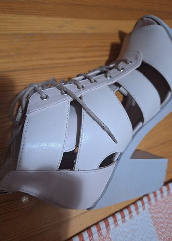 Krem Platform Topuklu Kadın Ayakkabı - Görsel 14